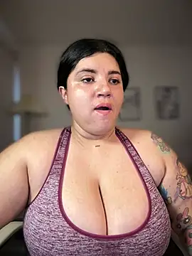 horny roomiess online show from January 31, 2026, 10:19 pm