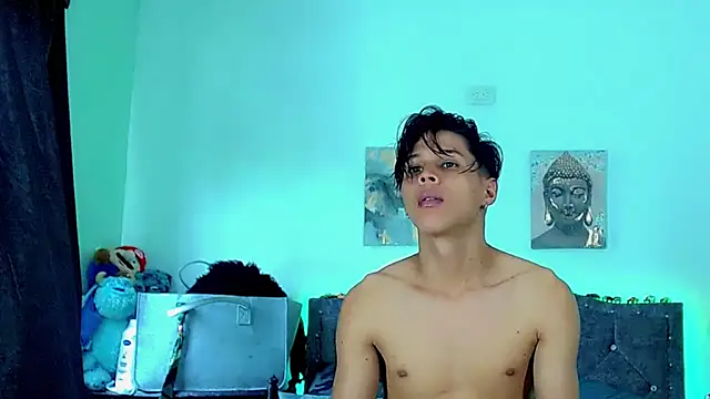 Liamscott  online show from February 10, 2026, 7:46 pm