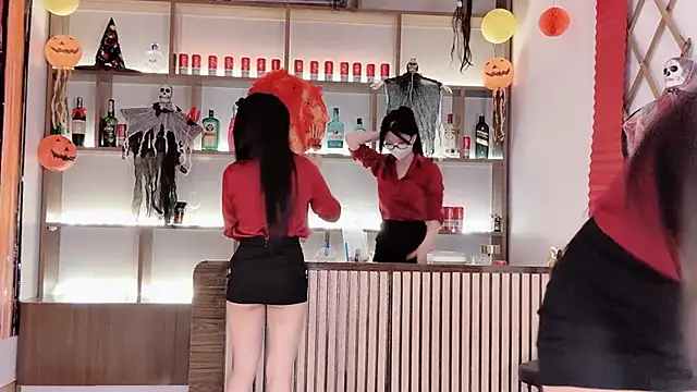 Jennie Spa online show from October 24, 2025, 3:44 pm