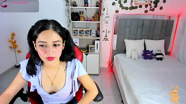 Snapshot of HannaSexyy chatting on October 22, 2025, 4:01 am HannaSexyy online show from October 22, 2025, 4:01 am