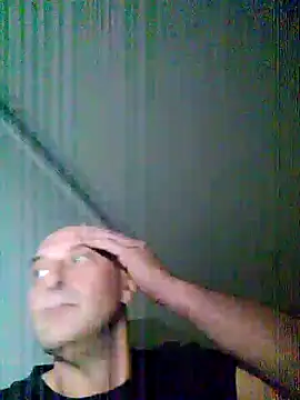 Snapshot of tinybear79 chatting on October 17, 2025, 11:50 pm tinybear79 online show from October 17, 2025, 11:50 pm