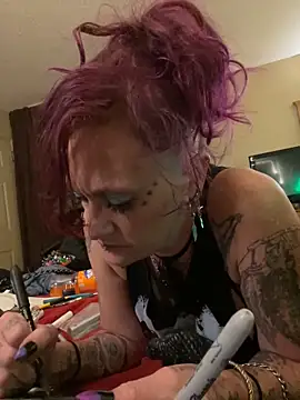 Snapshot of renegade_vyxxen chatting on January 28, 2025, 6:16 am renegade vyxxen online show from January 28, 2025, 6:16 am