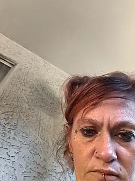 Snapshot of renegade_vyxxen chatting on December 16, 2025, 10:36 pm renegade vyxxen online show from December 16, 2025, 10:36 pm