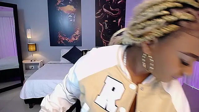 Snapshot of JasmineCampbell_ chatting on February 7, 2026, 1:52 pm JasmineCampbell online show from February 7, 2026, 1:52 pm