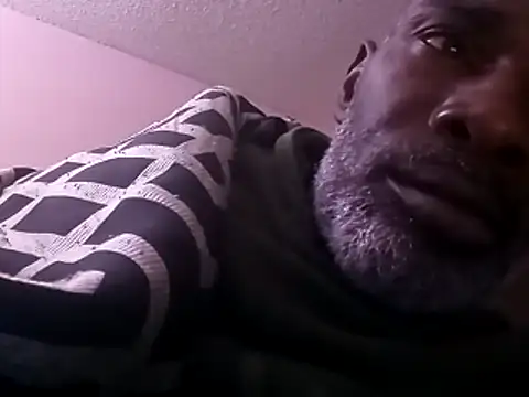 Snapshot of Blkstylion chatting on April 29, 2026, 5:30 pm Blkstylion online show from April 29, 2026, 5:30 pm