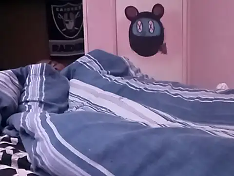 Snapshot of Blkstylion chatting on February 12, 2026, 1:55 pm Blkstylion online show from February 12, 2026, 1:55 pm