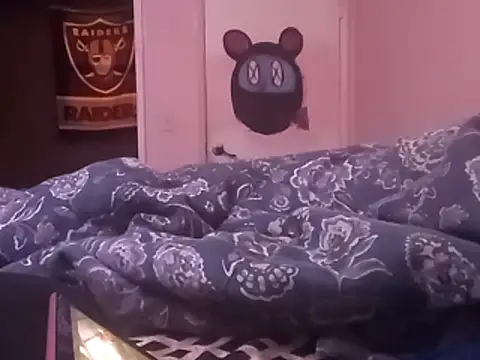 Snapshot of Blkstylion chatting on February 17, 2026, 9:01 pm Blkstylion online show from February 17, 2026, 9:01 pm