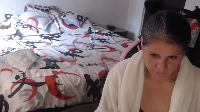 Snapshot of LucifernandaSw chatting on February 25, 2026, 1:11 pm LucifernandaSw online show from February 25, 2026, 1:11 pm