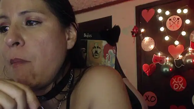 Snapshot of LucifernandaSw chatting on February 14, 2026, 5:40 am LucifernandaSw online show from February 14, 2026, 5:40 am