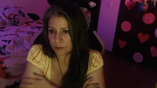 Snapshot of LucifernandaSw chatting on February 23, 2026, 5:30 am LucifernandaSw online show from February 23, 2026, 5:30 am