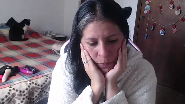 Snapshot of LucifernandaSw chatting on April 11, 2026, 2:21 pm LucifernandaSw online show from April 11, 2026, 2:21 pm