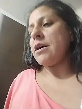 Snapshot of LucifernandaSw chatting on May 26, 2026, 10:30 pm LucifernandaSw online show from May 26, 2026, 10:30 pm