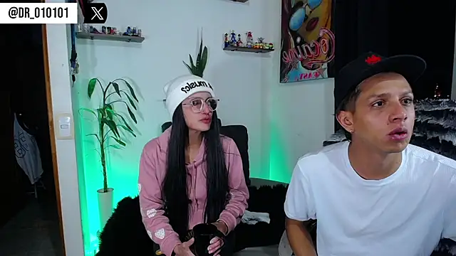 HillAndJack333 online show from September 28, 2025, 1:23 am