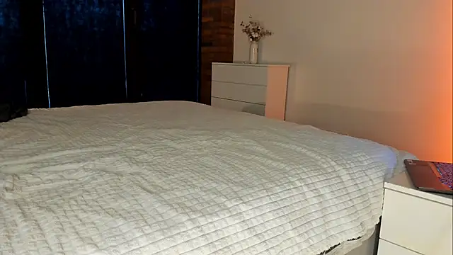 Rachel Rey online show from December 1, 2025, 8:26 am