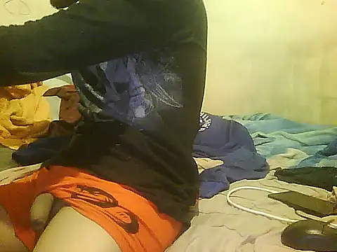 daniperalta online show from December 17, 2025, 5:01 am