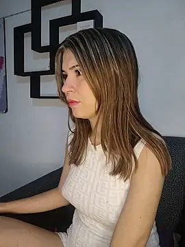 hanaa 18 online show from November 15, 2025, 10:08 am