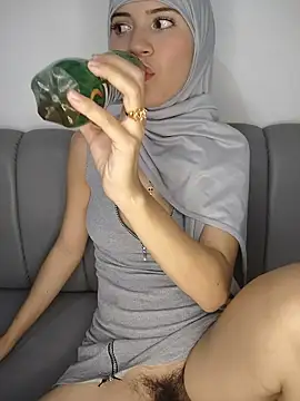 hanaa 18 online show from April 14, 2026, 10:26 pm