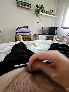 Snapshot of hotdog4you2 chatting on December 15, 2024, 10:39 am hotdog4you2 online show from December 15, 2024, 10:39 am