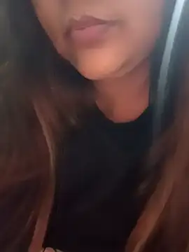 Snapshot of _Redwine_ chatting on March 20, 2025, 7:14 pm Redwine online show from March 20, 2025, 7:14 pm