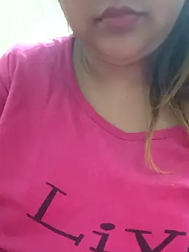 Snapshot of _Redwine_ chatting on March 8, 2025, 3:02 pm Redwine online show from March 8, 2025, 3:02 pm