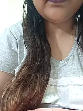 Snapshot of _Redwine_ chatting on March 1, 2025, 4:54 pm Redwine online show from March 1, 2025, 4:54 pm