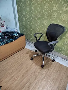 Snapshot of _Redwine_ chatting on November 21, 2025, 4:55 am Redwine online show from November 21, 2025, 4:55 am