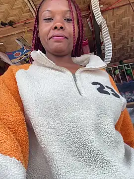 Snapshot of Dellah26 chatting on April 5, 2026, 7:04 am Dellah26 online show from April 5, 2026, 7:04 am