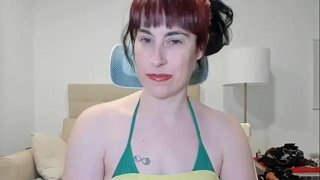 emmita69  online show from March 8, 2026, 3:54 am