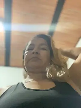 Snapshot of Jlo_69 chatting on March 28, 2026, 8:43 pm Jlo 69 online show from March 28, 2026, 8:43 pm