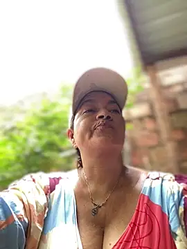 Snapshot of Jlo_69 chatting on March 22, 2026, 8:43 pm Jlo 69 online show from March 22, 2026, 8:43 pm