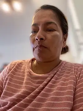 Snapshot of Jlo_69 chatting on February 16, 2026, 8:57 am Jlo 69 online show from February 16, 2026, 8:57 am