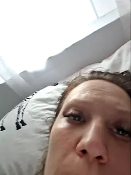 Snapshot of VanessaSquirtt chatting on September 13, 2025, 5:07 am VanessaSquirtt online show from September 13, 2025, 5:07 am