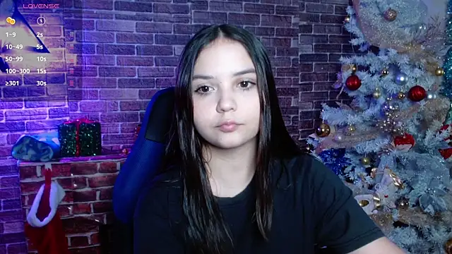 Snapshot of Lorena_warren chatting on December 18, 2025, 5:12 am Lorena warren online show from December 18, 2025, 5:12 am