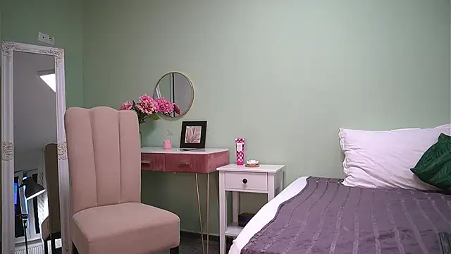 HaileyMoonn online show from September 15, 2025, 3:51 am