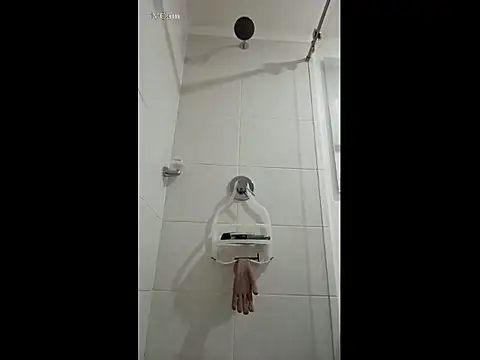 perxxxeo  online show from December 14, 2025, 3:06 pm