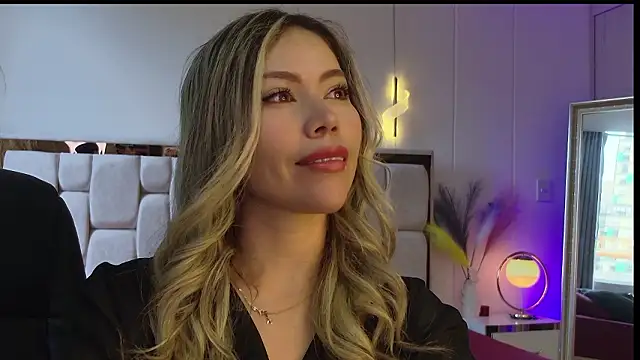 Snapshot of Ammy_Castro chatting on February 21, 2026, 9:17 pm Ammy Castro online show from February 21, 2026, 9:17 pm