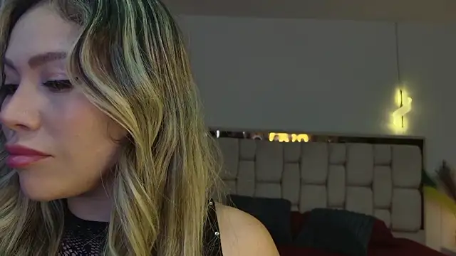 Ammy Castro online show from March 11, 2026, 10:48 pm