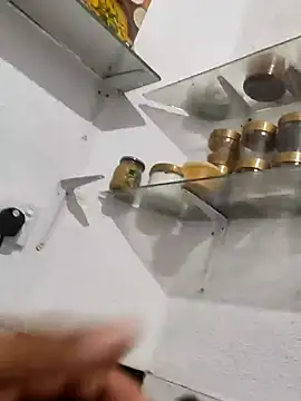 Snapshot of Kunchiii chatting on January 18, 2025, 1:40 pm Kunchiii online show from January 18, 2025, 1:40 pm