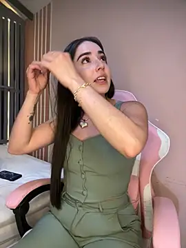 Victoria-And1 online show from October 2, 2025, 11:52 pm