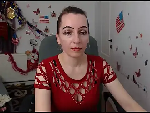 Snapshot of EvelynAngell chatting on January 10, 2025, 10:06 am EvelynAngell online show from January 10, 2025, 10:06 am
