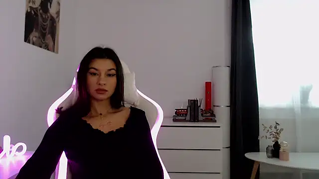 Simply the best online show from October 7, 2025, 12:50 pm