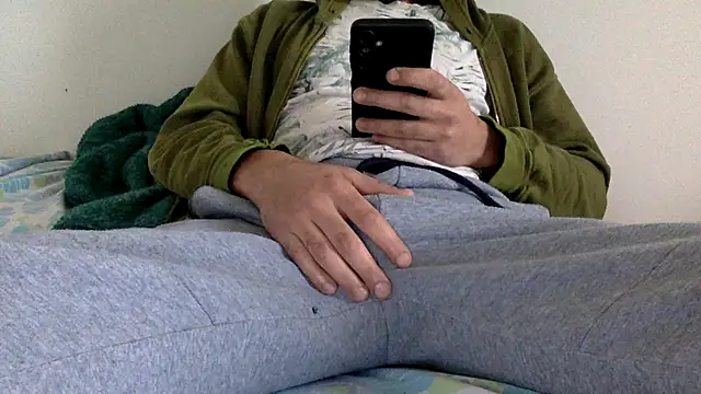 Snapshot of molozeb chatting on November 3, 2025, 7:46 am molozeb online show from November 3, 2025, 7:46 am