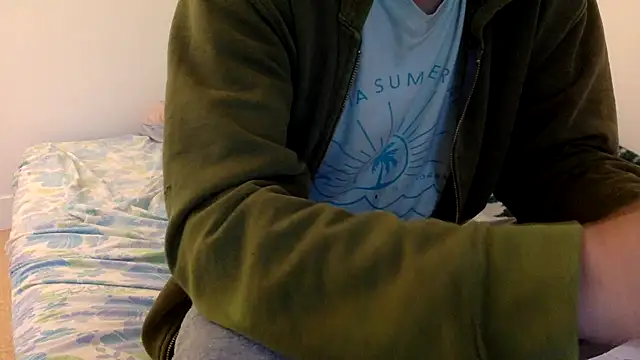 Snapshot of molozeb chatting on November 6, 2025, 7:01 am molozeb online show from November 6, 2025, 7:01 am