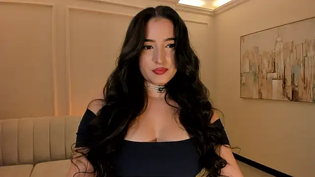Snapshot of DominiqueVega chatting on July 3, 2026, 8:15 pm DominiqueVega online show from July 3, 2026, 8:15 pm