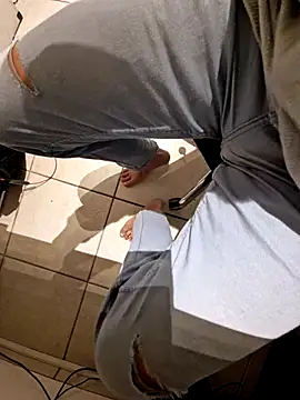 Lorent6969 online show from September 28, 2025, 3:24 am