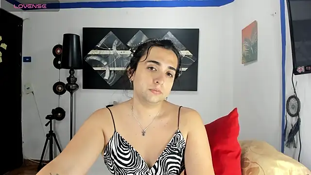 Snapshot of SARAMISHA chatting on September 9, 2025, 10:30 pm SARAMISHA online show from September 9, 2025, 10:30 pm