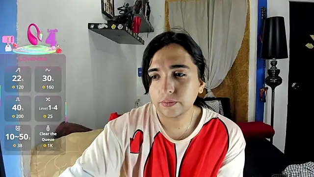 Snapshot of SARAMISHA chatting on October 15, 2025, 6:05 pm SARAMISHA online show from October 15, 2025, 6:05 pm