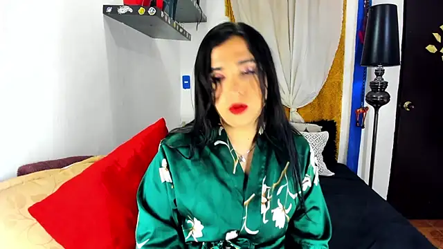 Snapshot of SARAMISHA chatting on October 10, 2025, 6:03 am SARAMISHA online show from October 10, 2025, 6:03 am