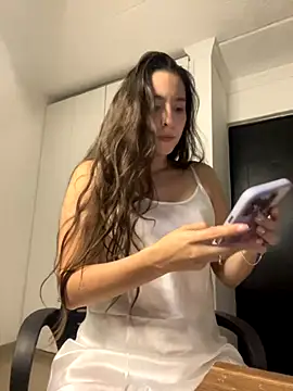 Snapshot of LittleDoll___ chatting on November 13, 2025, 10:57 pm LittleDoll online show from November 13, 2025, 10:57 pm