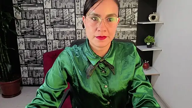 Snapshot of Agata-Moon chatting on July 31, 2026, 6:49 pm Agata-Moon online show from July 31, 2026, 6:49 pm